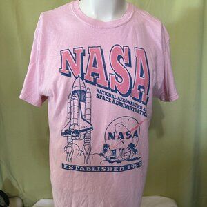 NASA National Aeronautics Space Administration 2021 Men's Pink T Shirt Large